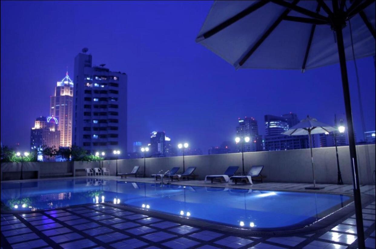 Omni Tower Cozy Apartment Nana Bts Bangkok Exterior photo